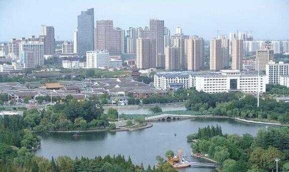中国十大旅游城市-10月旅游最适合的城市